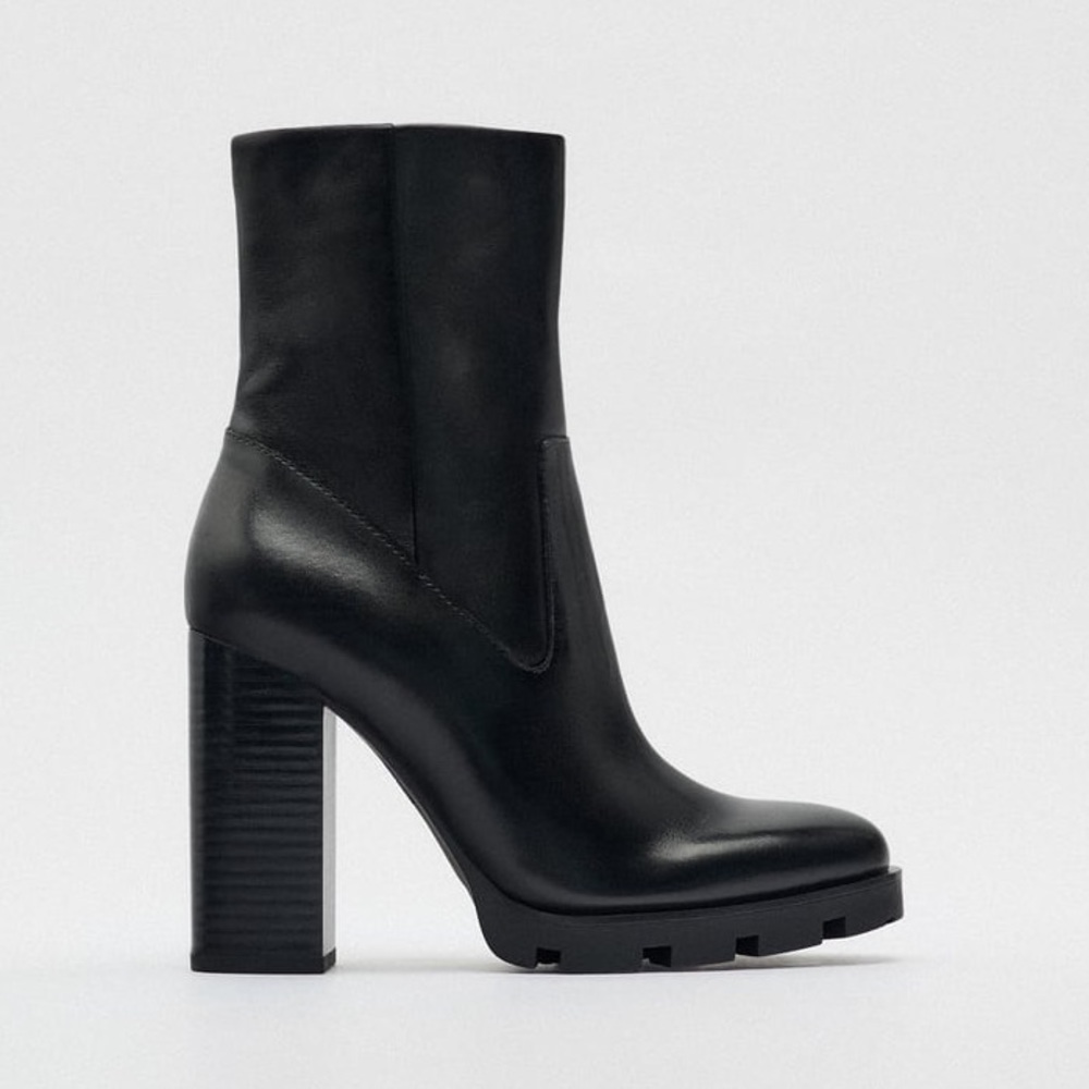 Zara Black Leather High-Heel Ankle Boots with Lug Soles. Size 8.